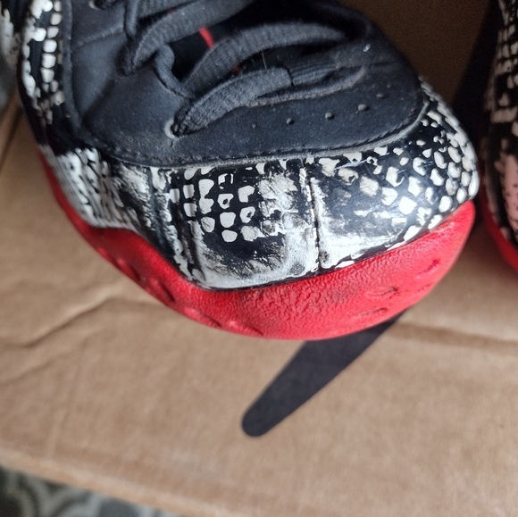 Used Nike Foamposite One albino snakeskin mens size 10